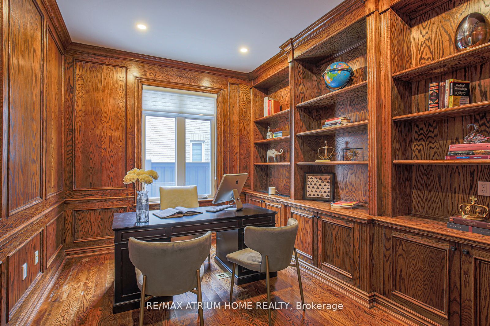 48 Yorkminster Rd