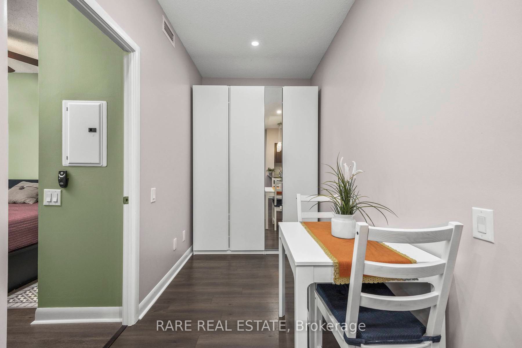 525 Wilson Ave, #143