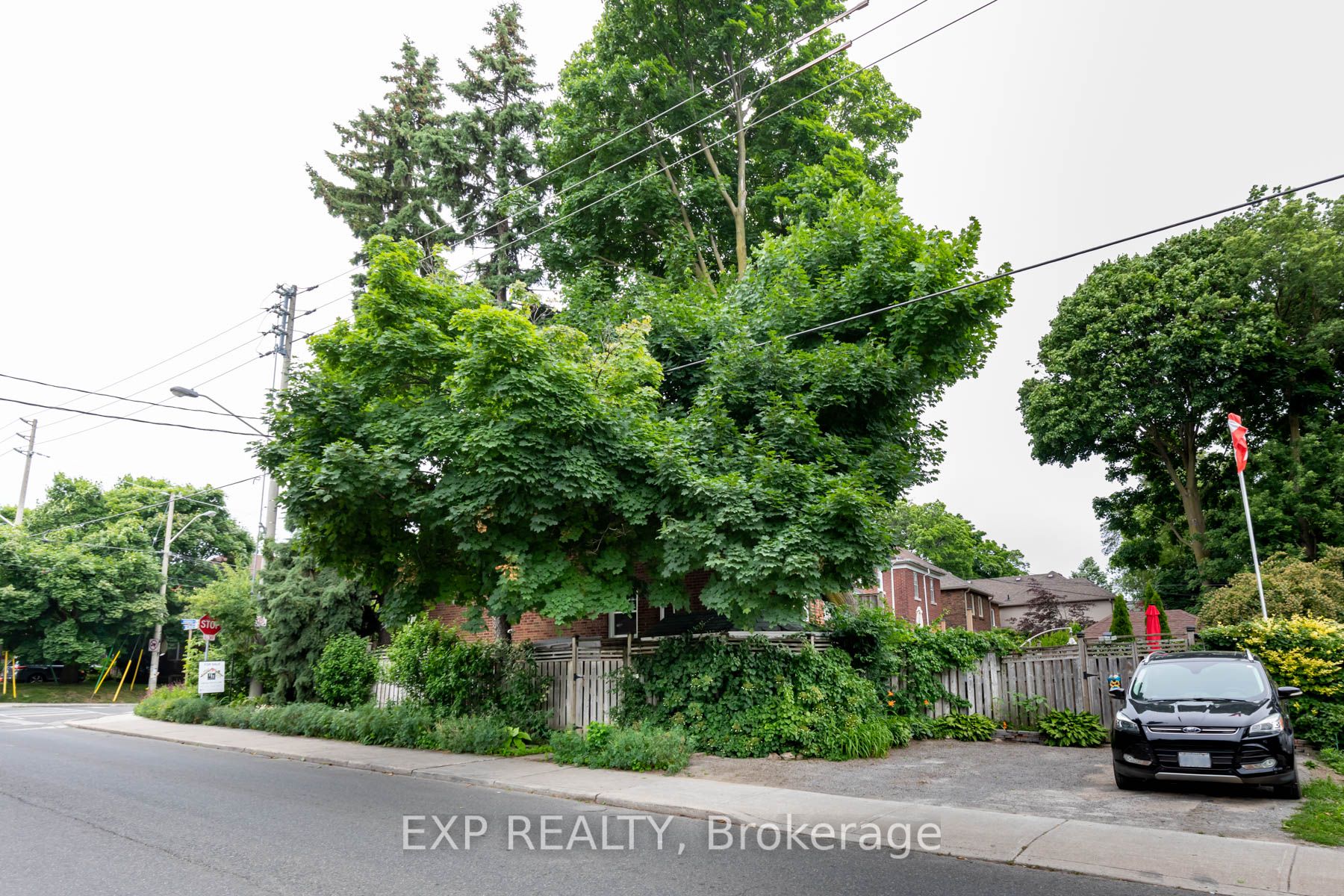 73 Hanna Rd