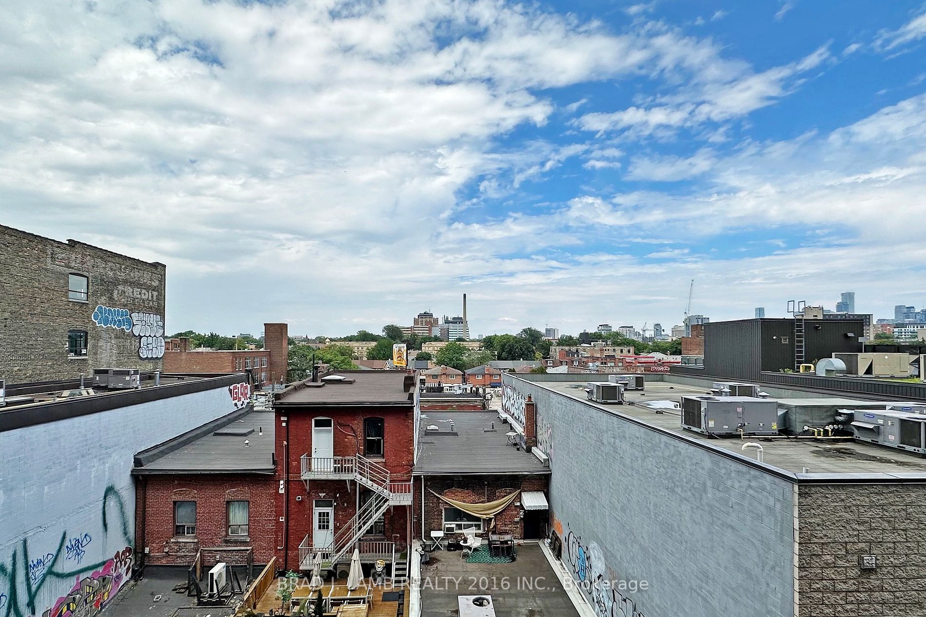 608 Richmond St W, #520