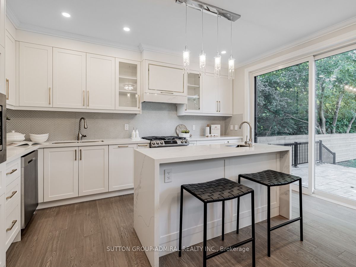 168 Haddington Ave