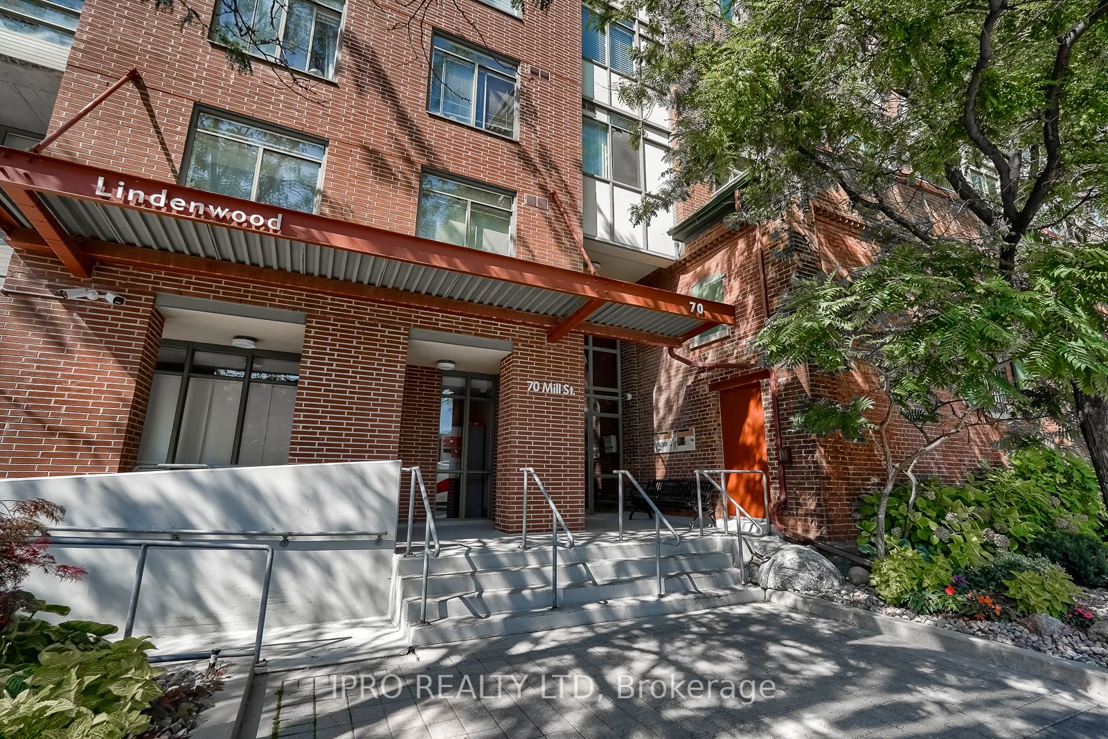 70 Mill St, #410