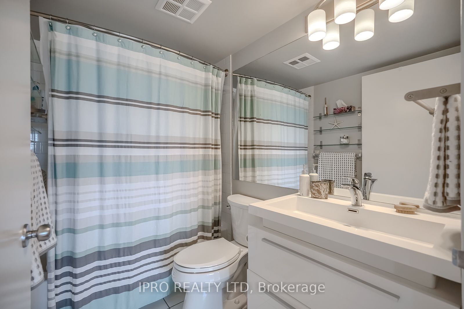 70 Mill St, #410