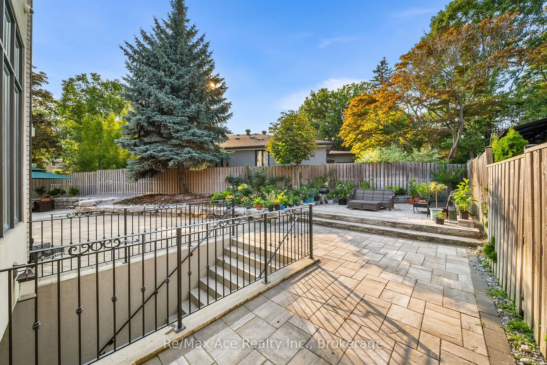 29 Alderdale Crt