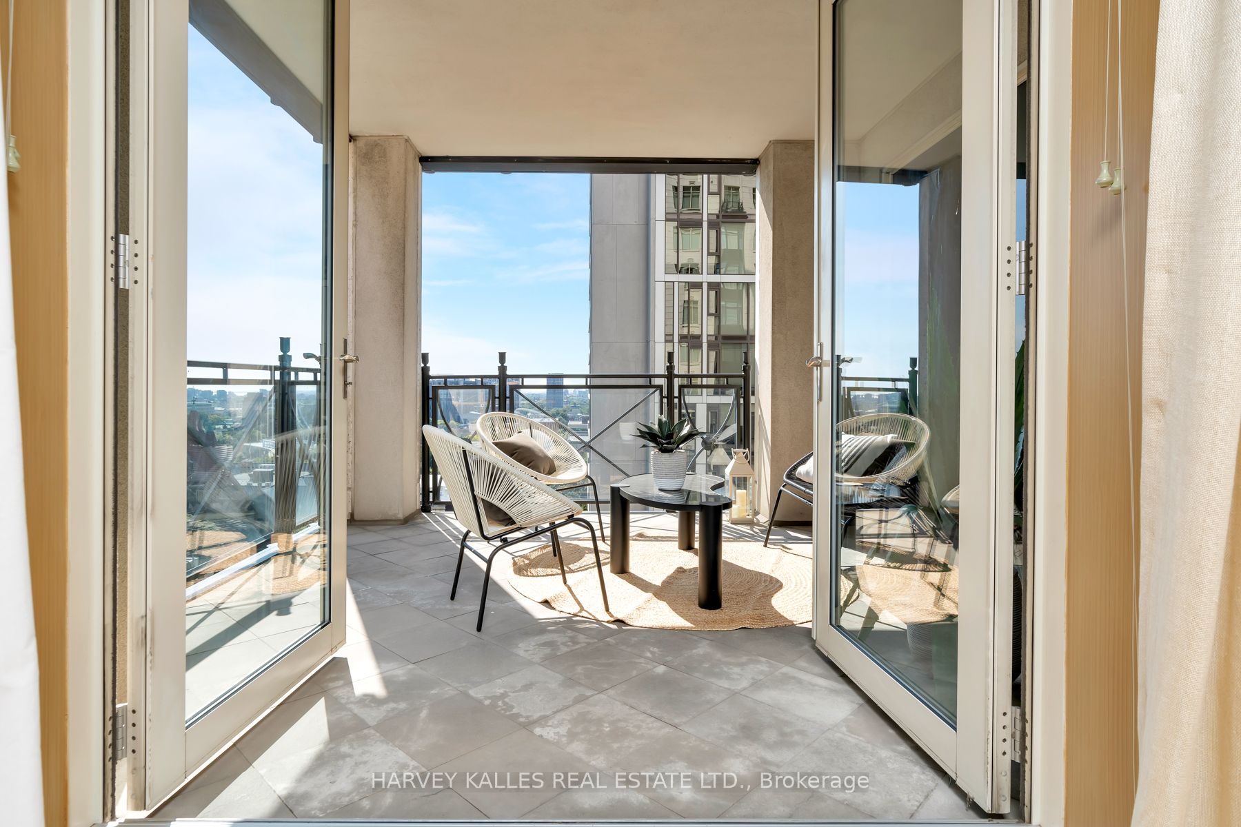1 St Thomas St, #14B