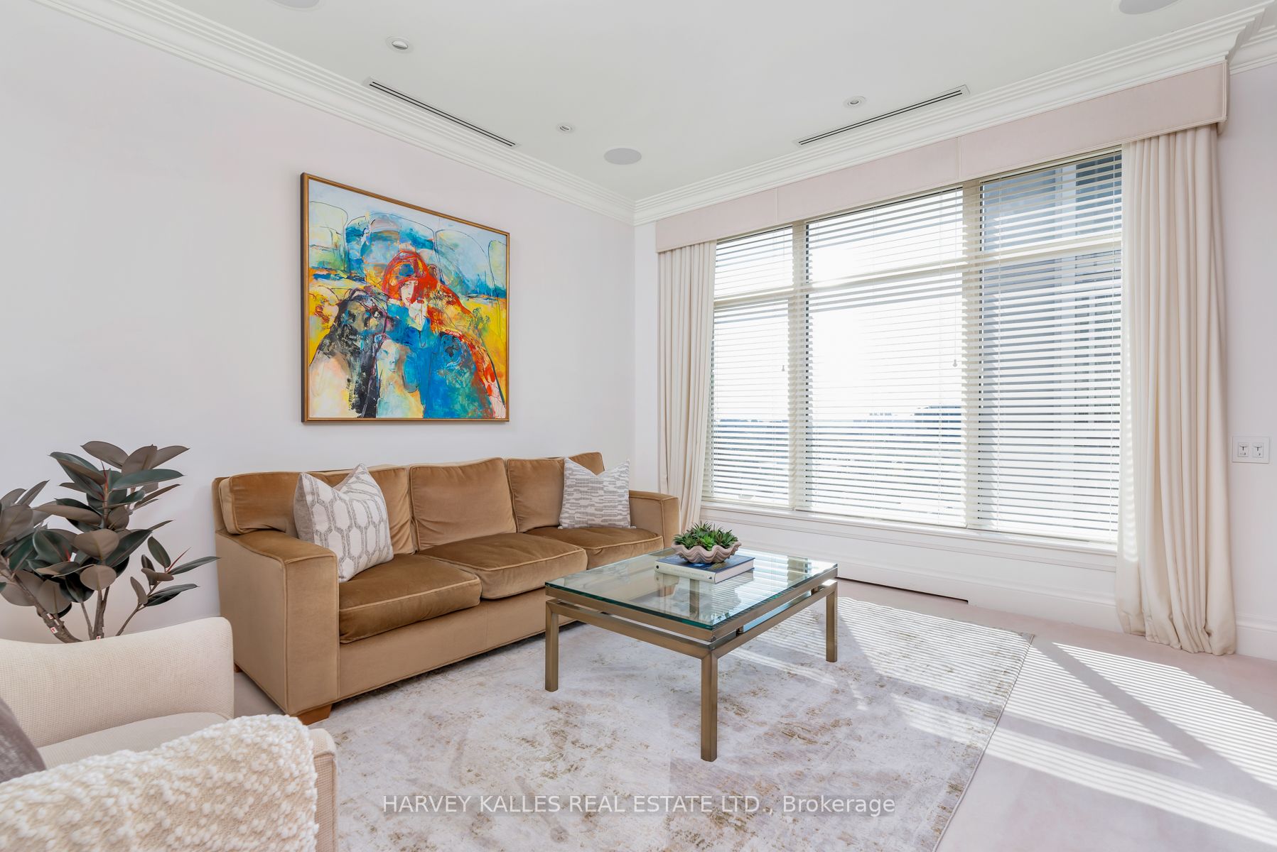 1 St Thomas St, #14B