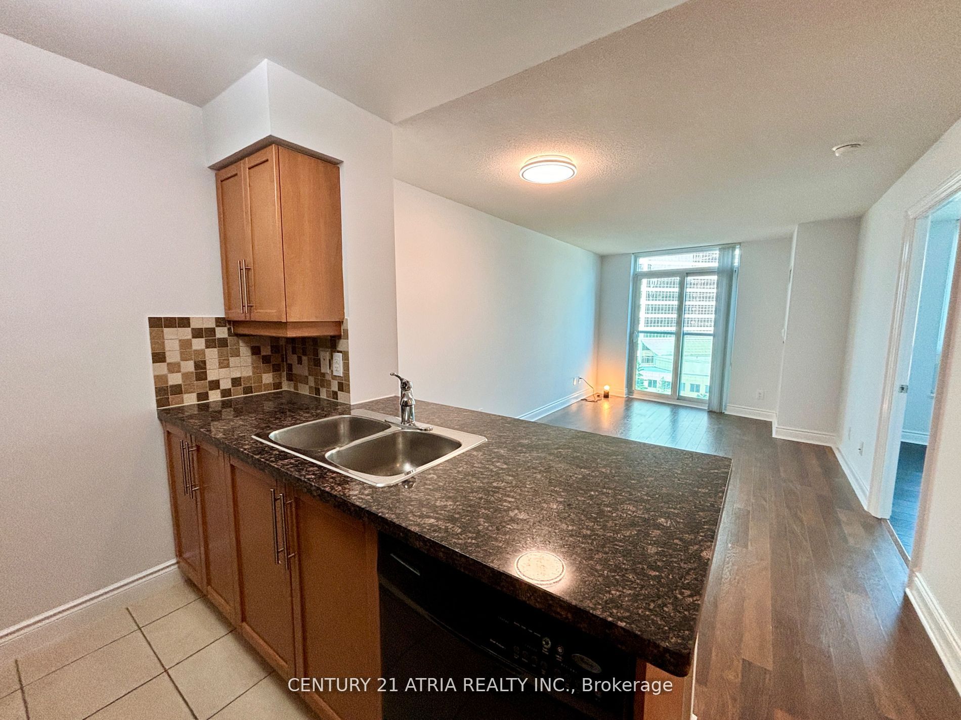 25 Greenview Ave, #924