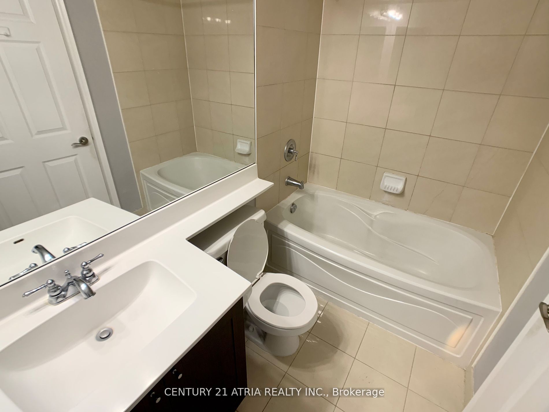 25 Greenview Ave, #924