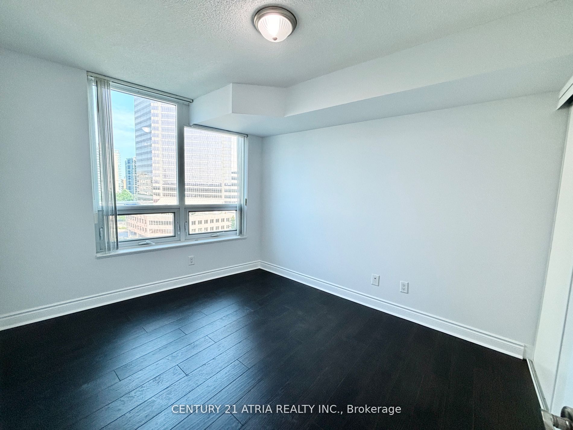 25 Greenview Ave, #924
