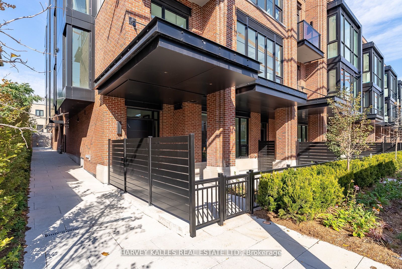 36 Birch Ave, #109