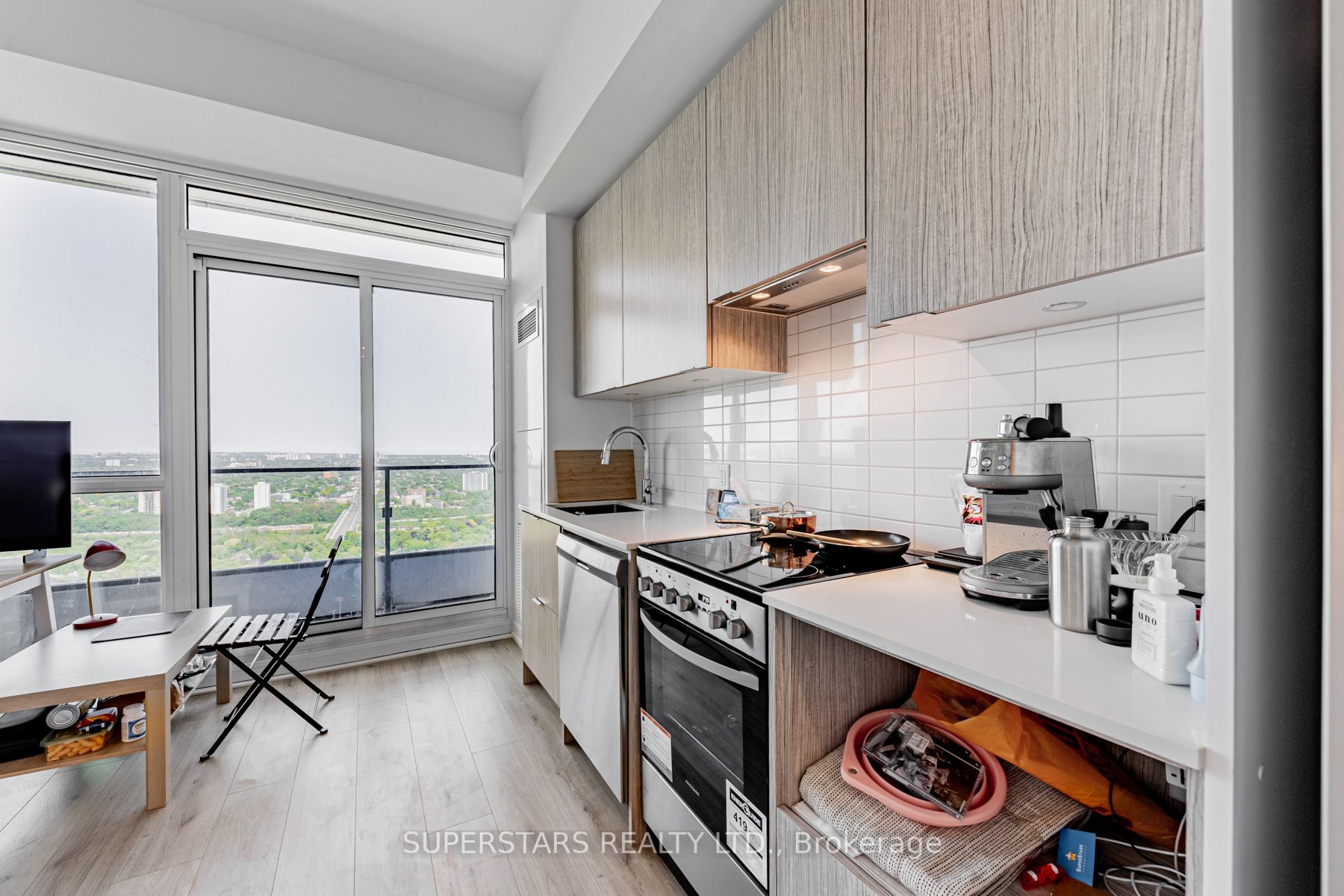 395 Bloor St E, #4508
