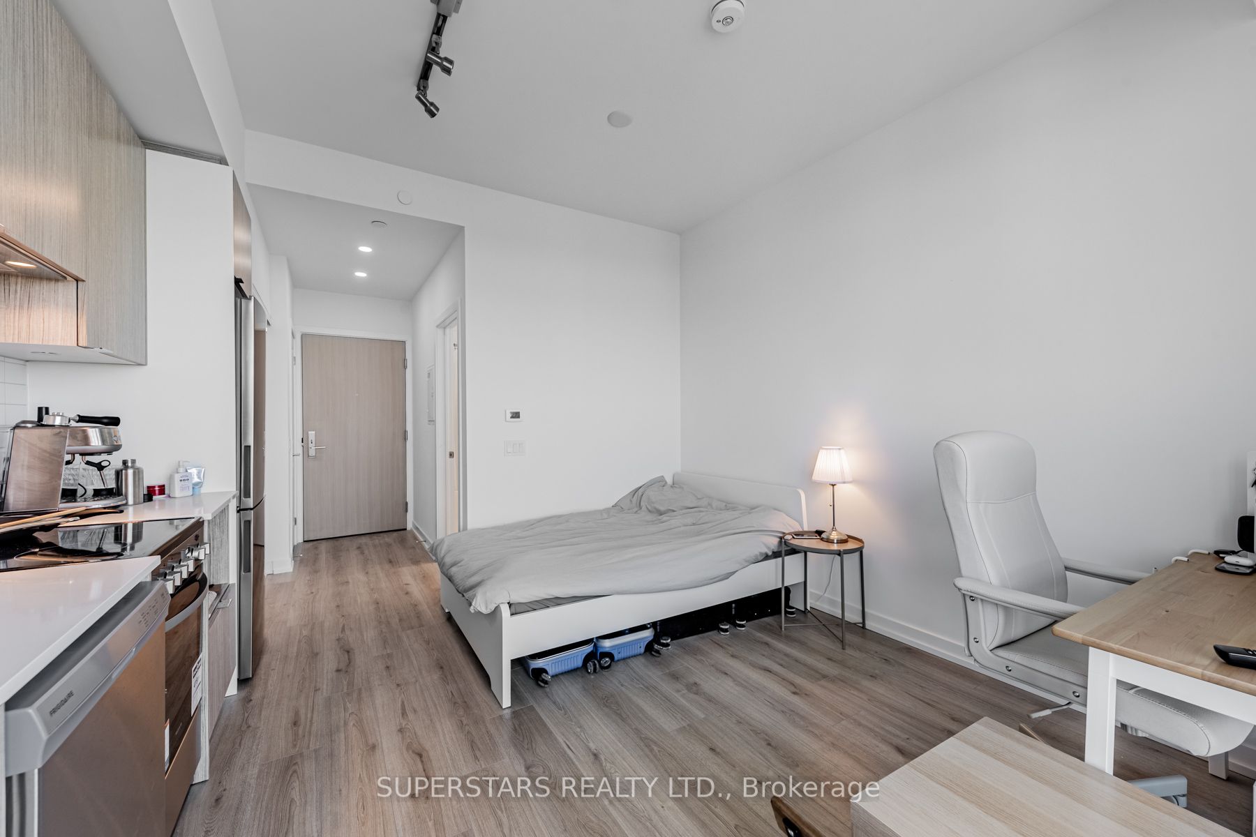 395 Bloor St E, #4508