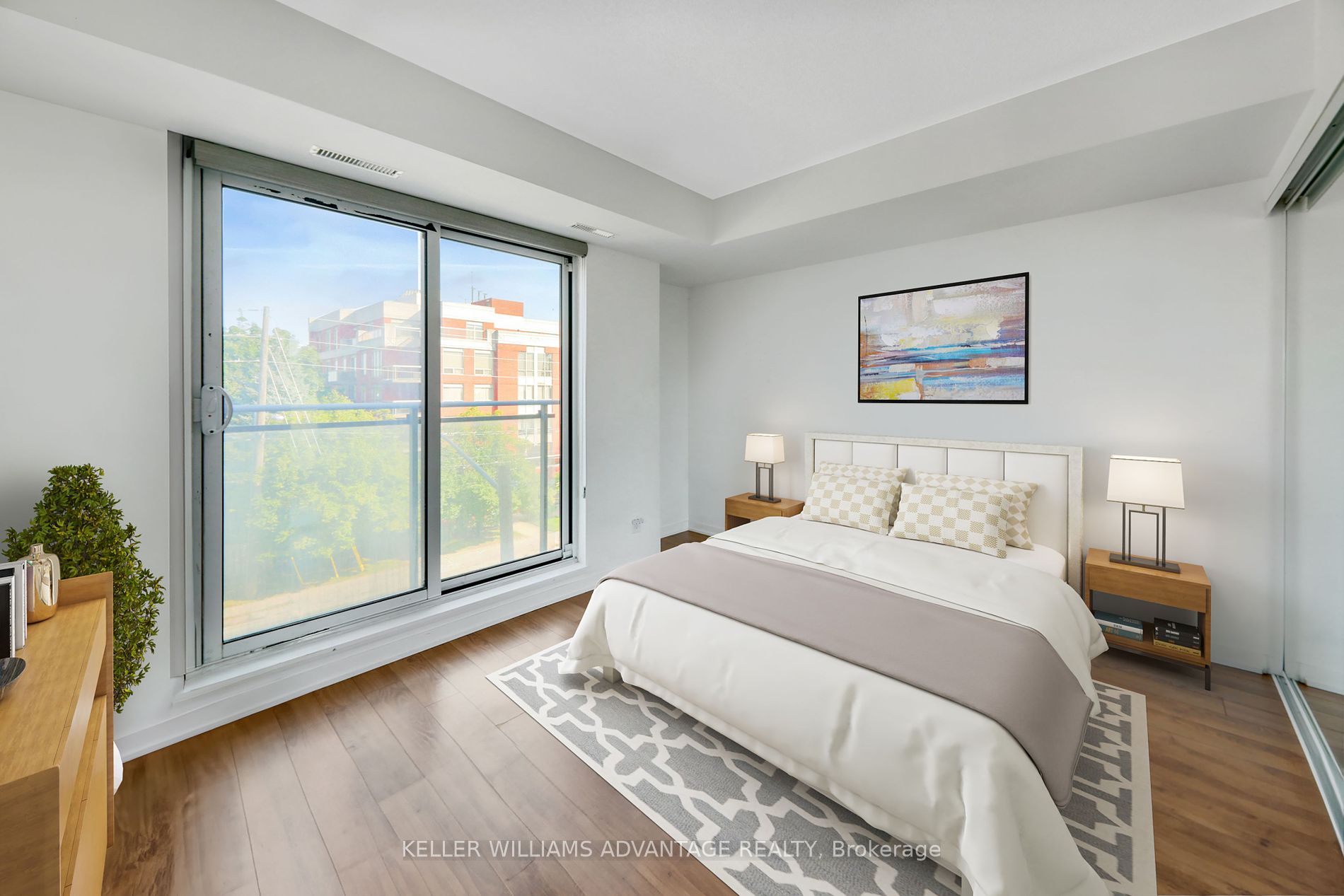 801 Sheppard Ave W, #512