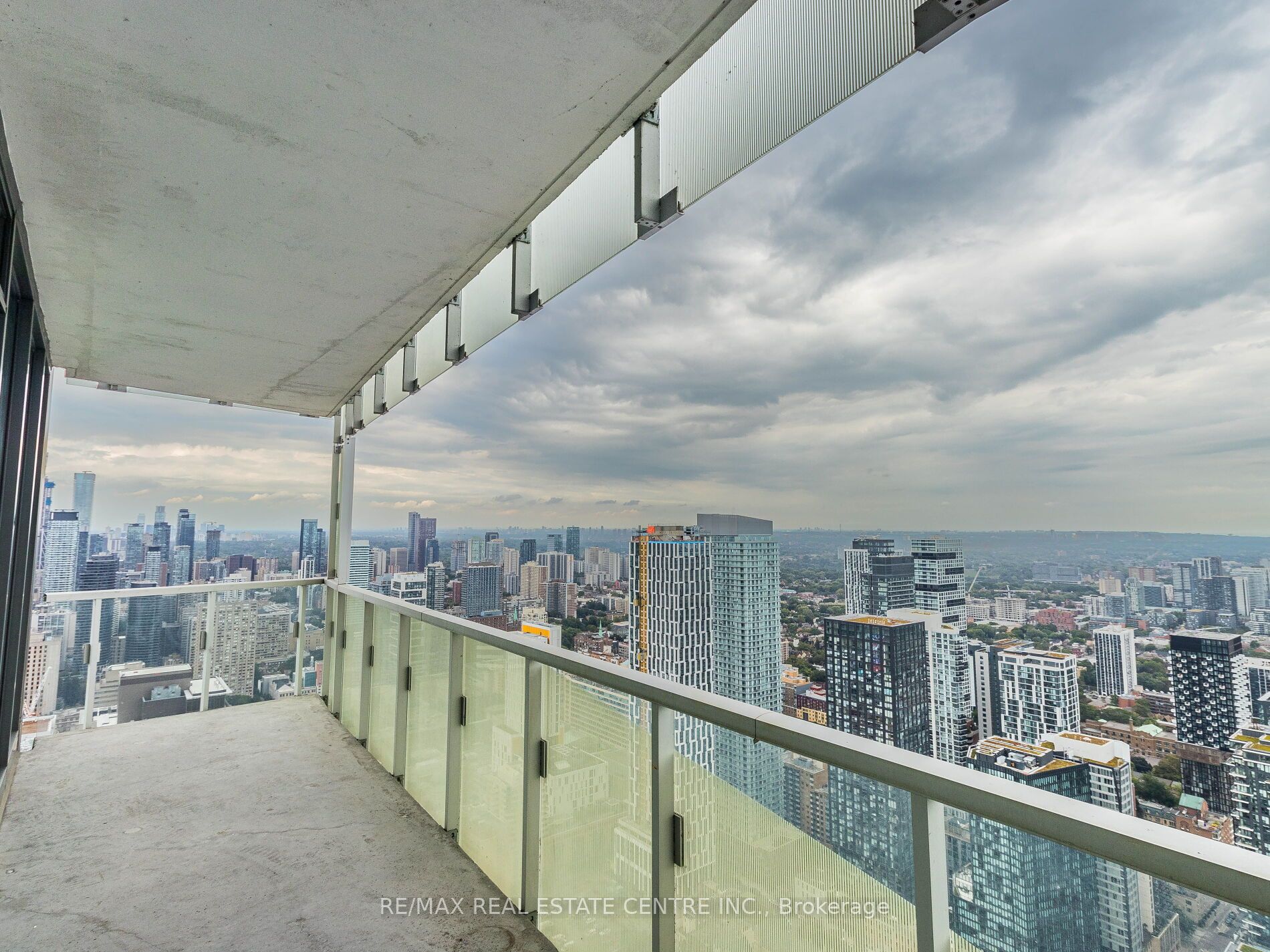 197 Yonge St, #5102