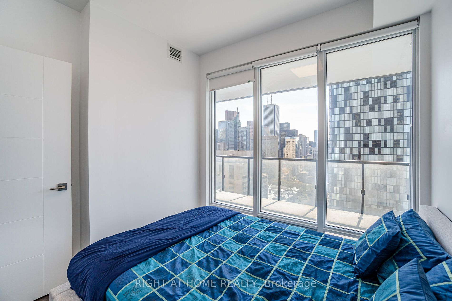 488 University Ave, #2507