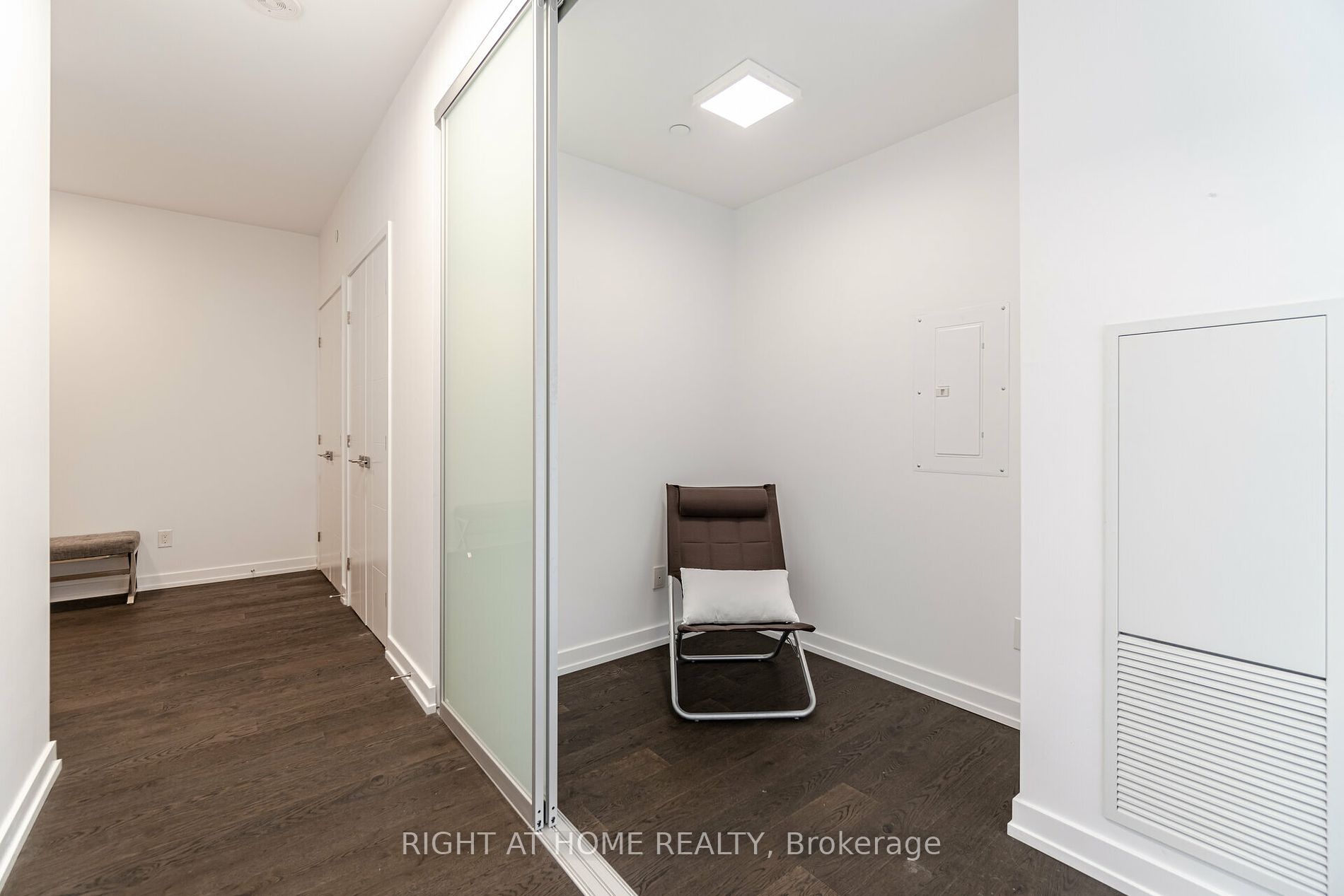 488 University Ave, #2507