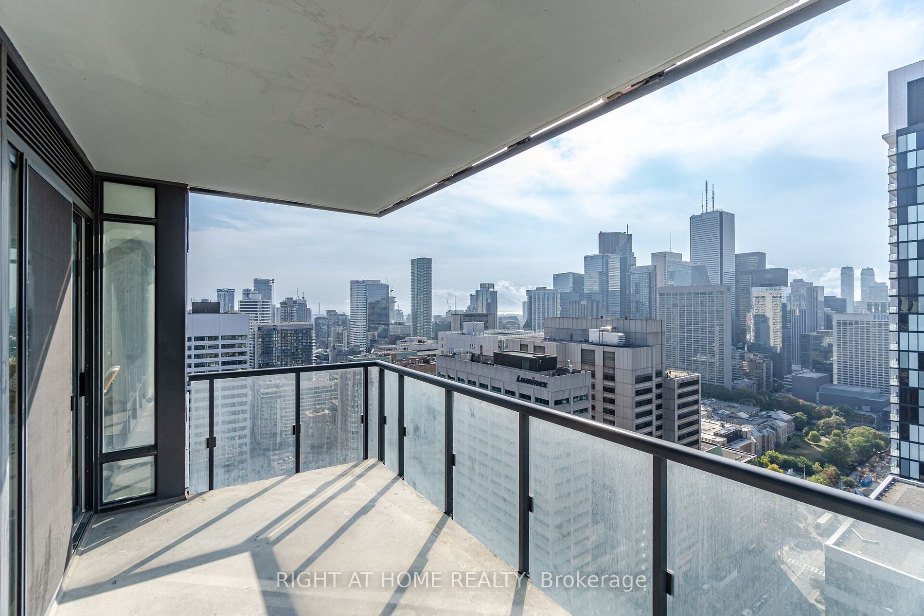 488 University Ave, #2507