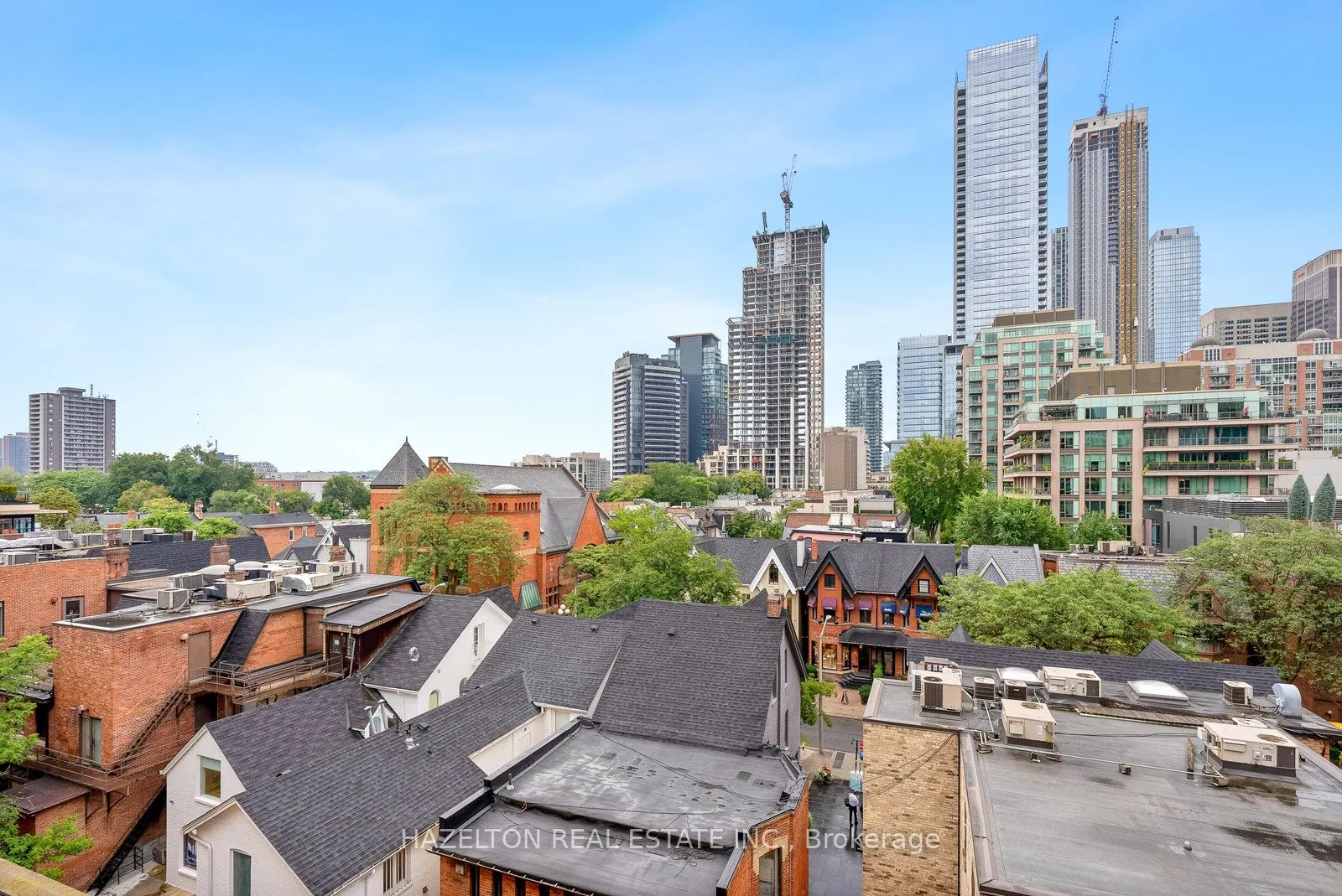18A Hazelton Avenue, #402