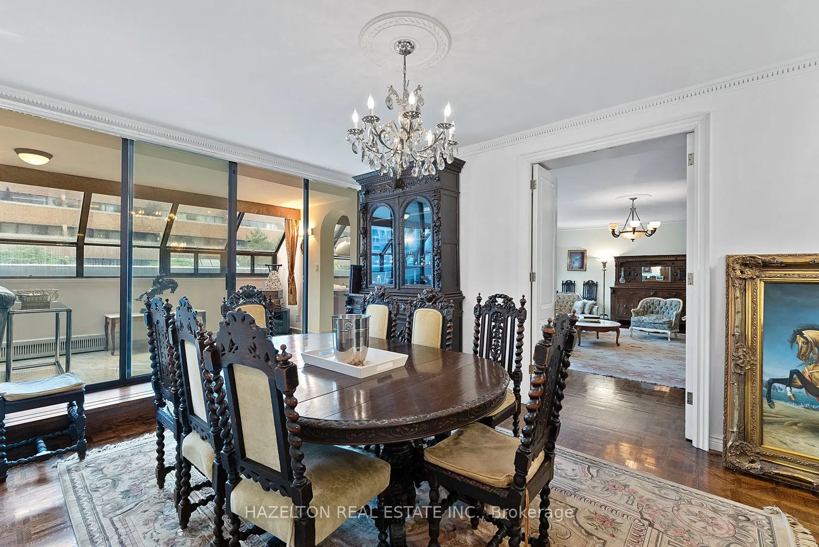 18A Hazelton Avenue, #402