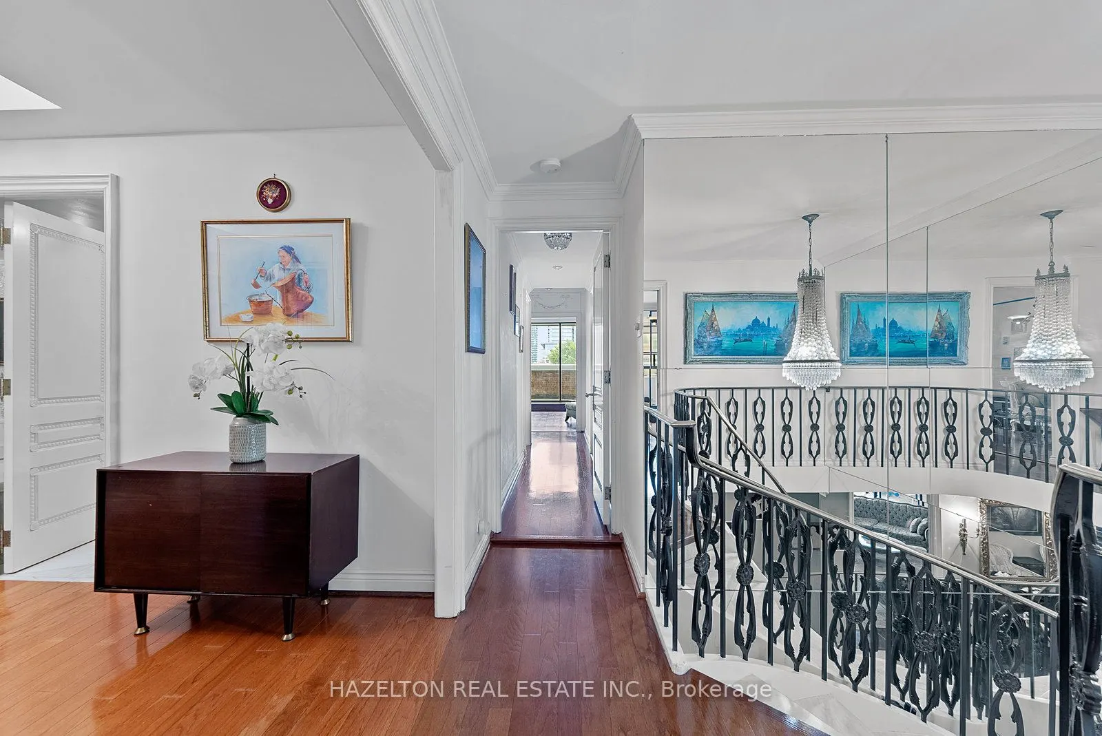 18A Hazelton Avenue, #402