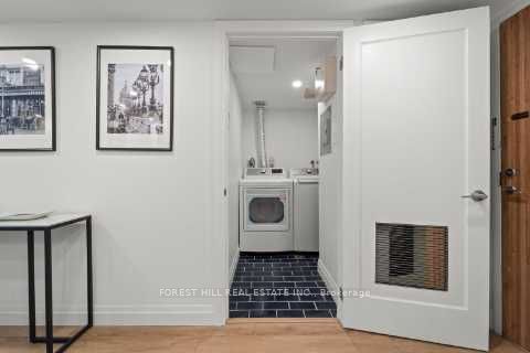 360 Bloor St E, #511