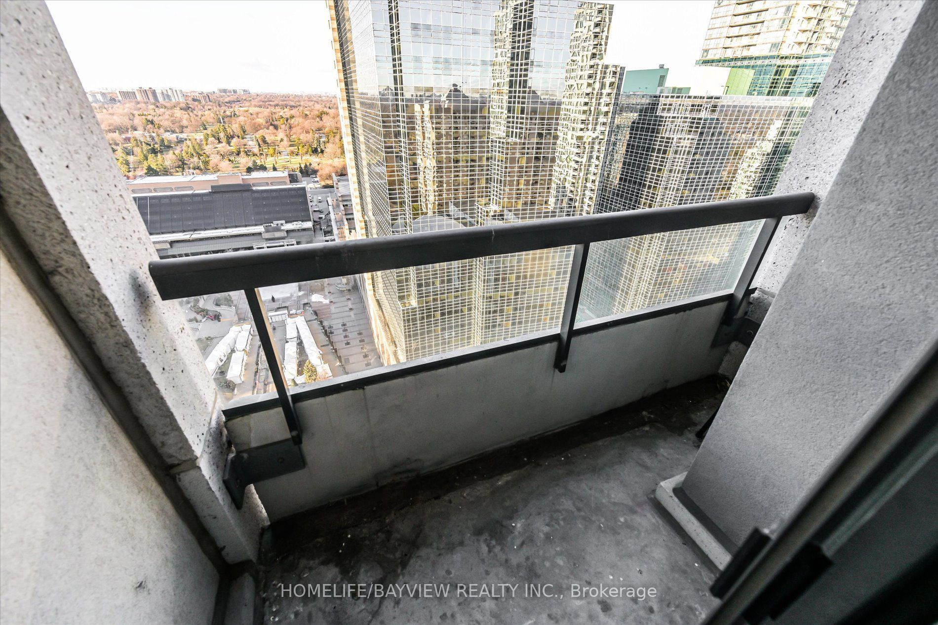 8 Hillcrest Ave, #2203