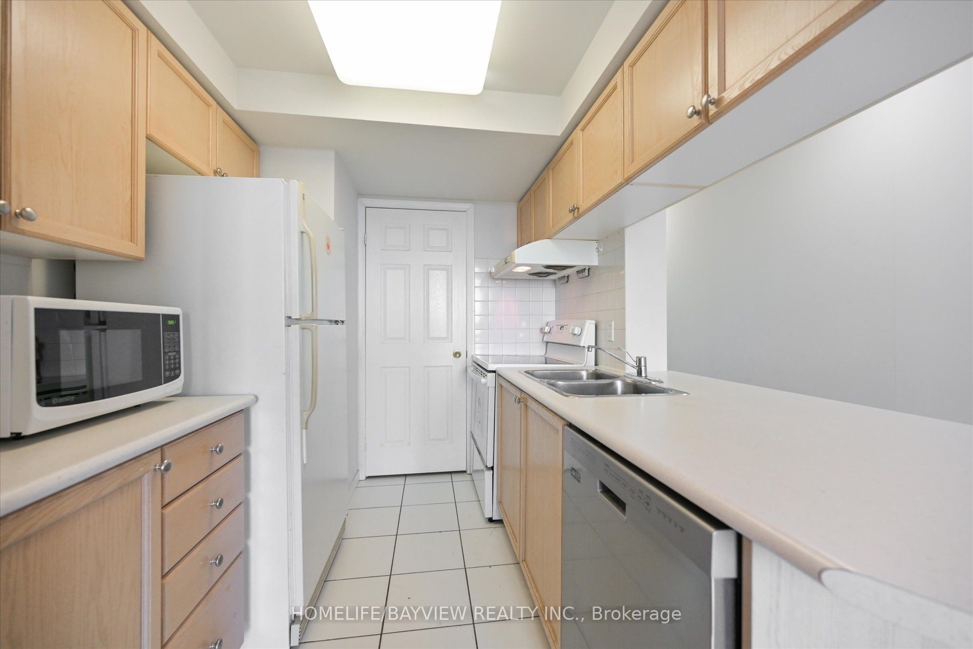 8 Hillcrest Ave, #2203