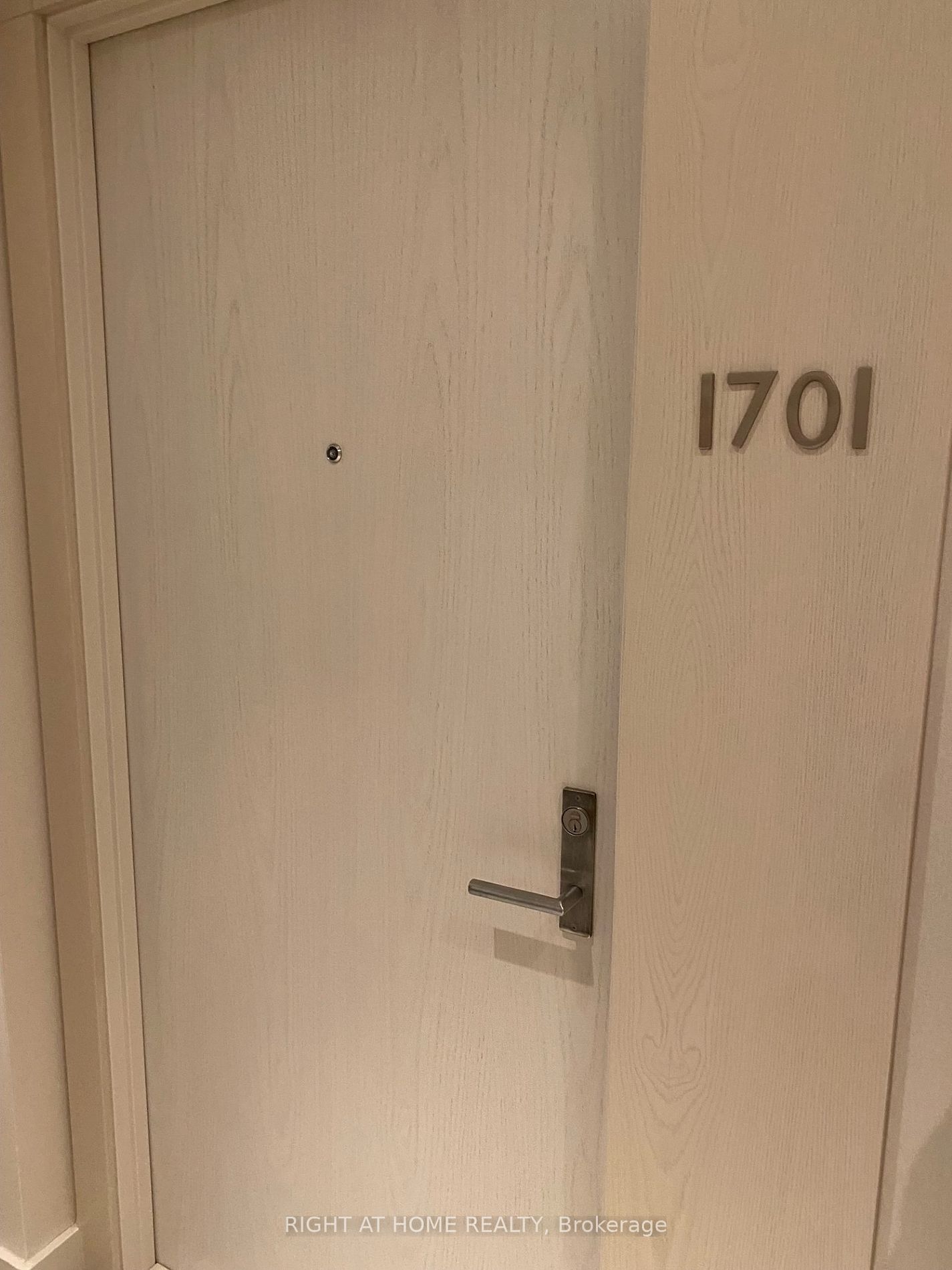 115 Blue Jays Way, #1701