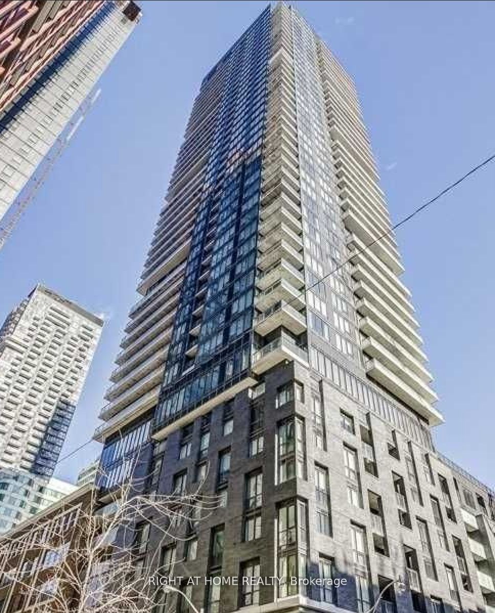 115 Blue Jays Way, #1701