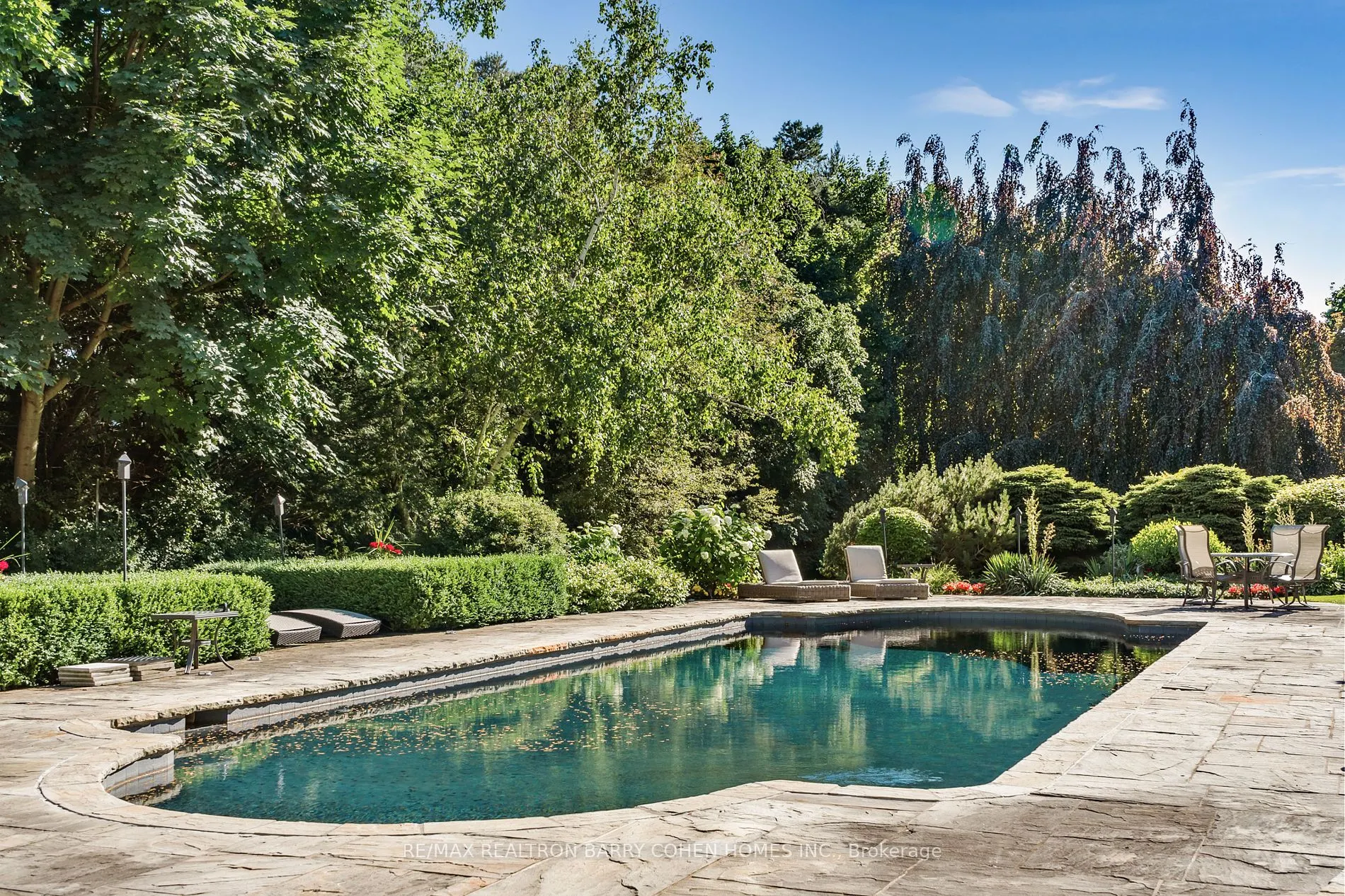 85 The Bridle Path
