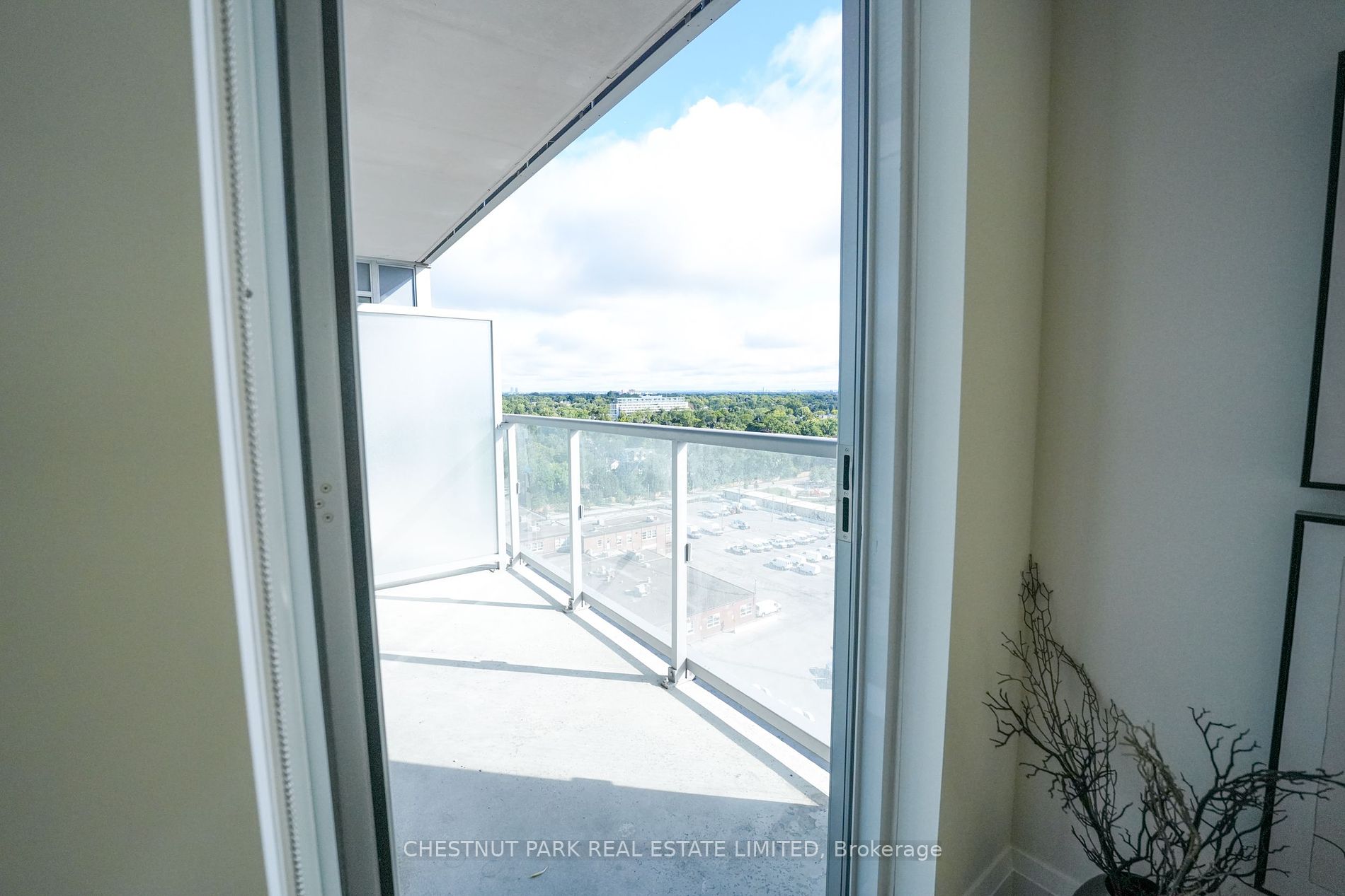 120 Harrison Garden Blvd, #1305