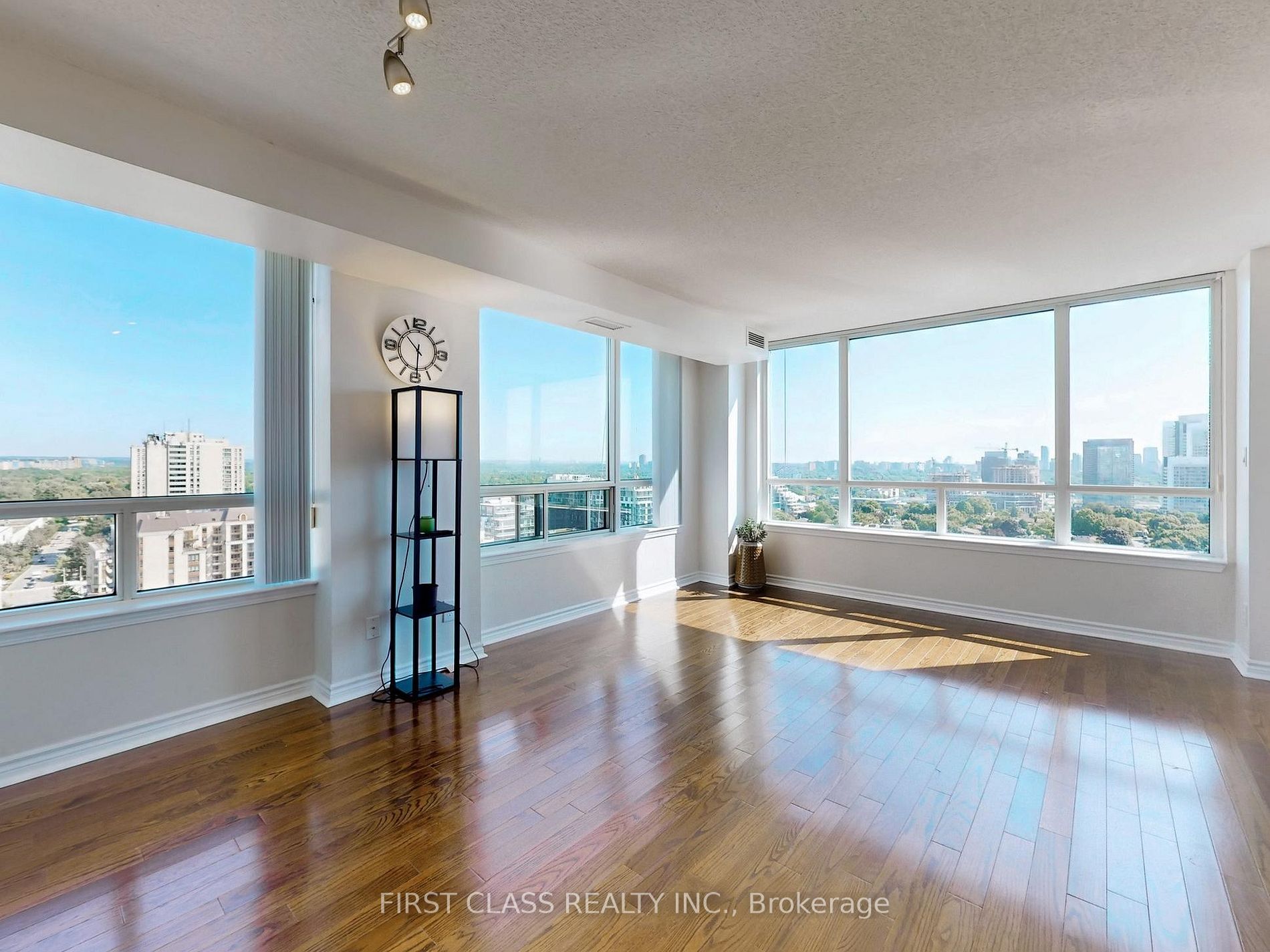 3 Rean Dr, #1604