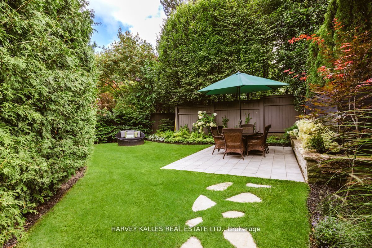 481 Russell Hill Rd