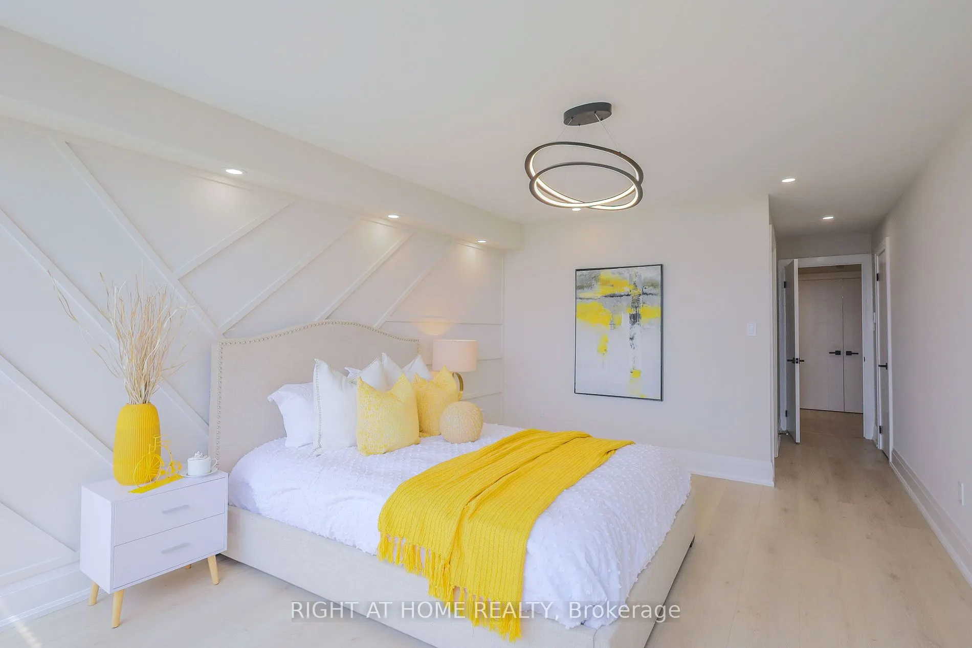 1555 Finch Ave E, #1205