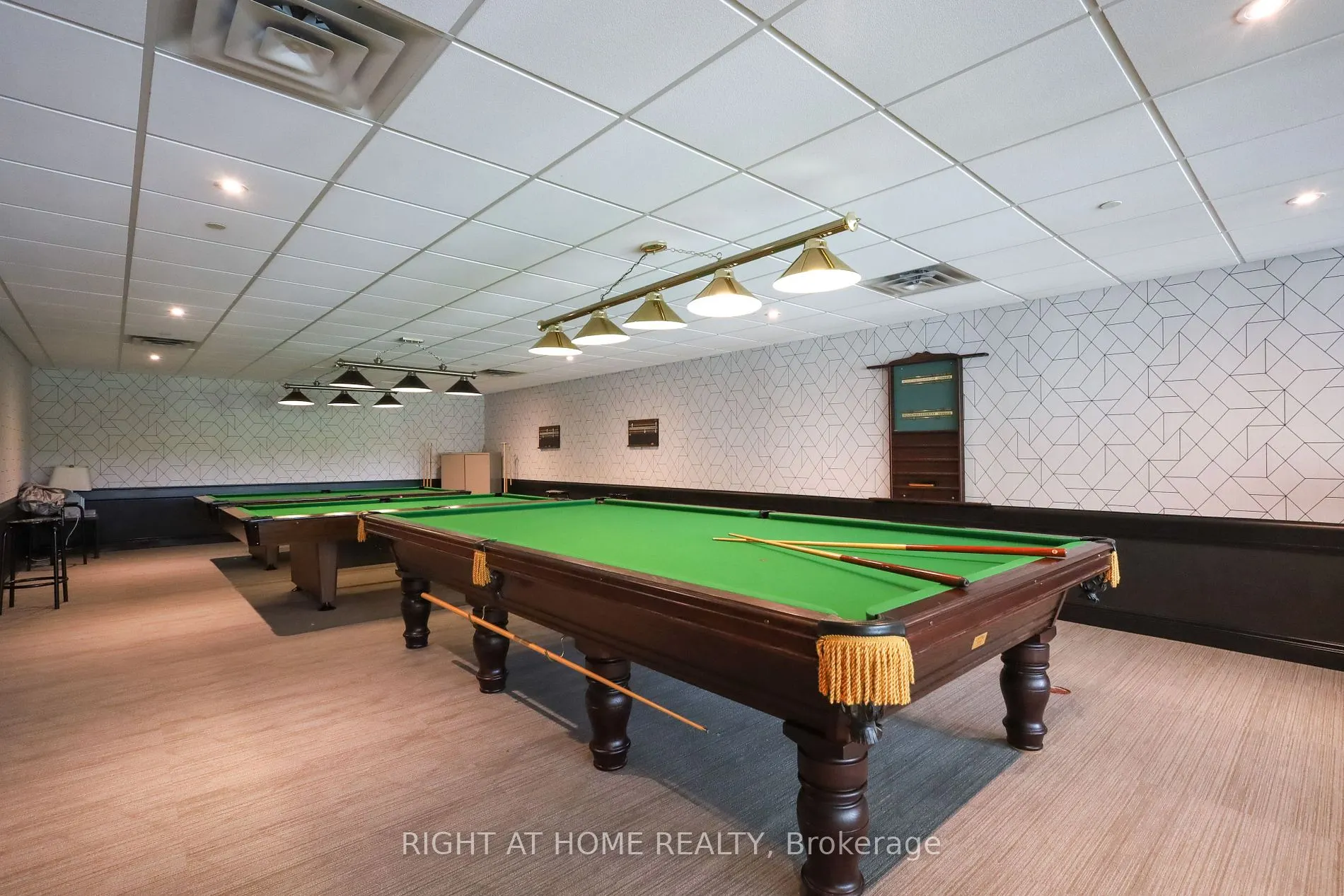 1555 Finch Ave E, #1205