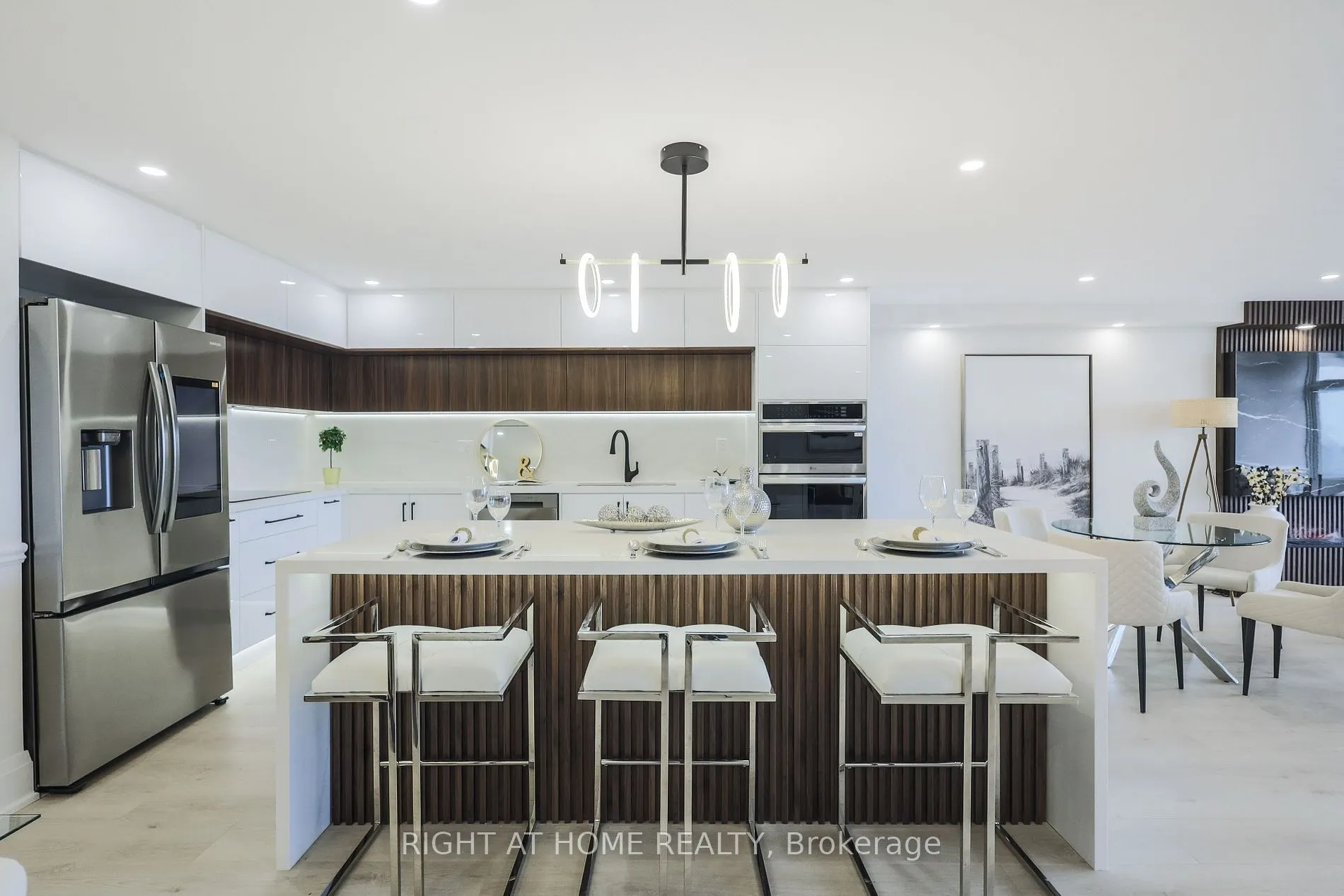 1555 Finch Ave E, #1205
