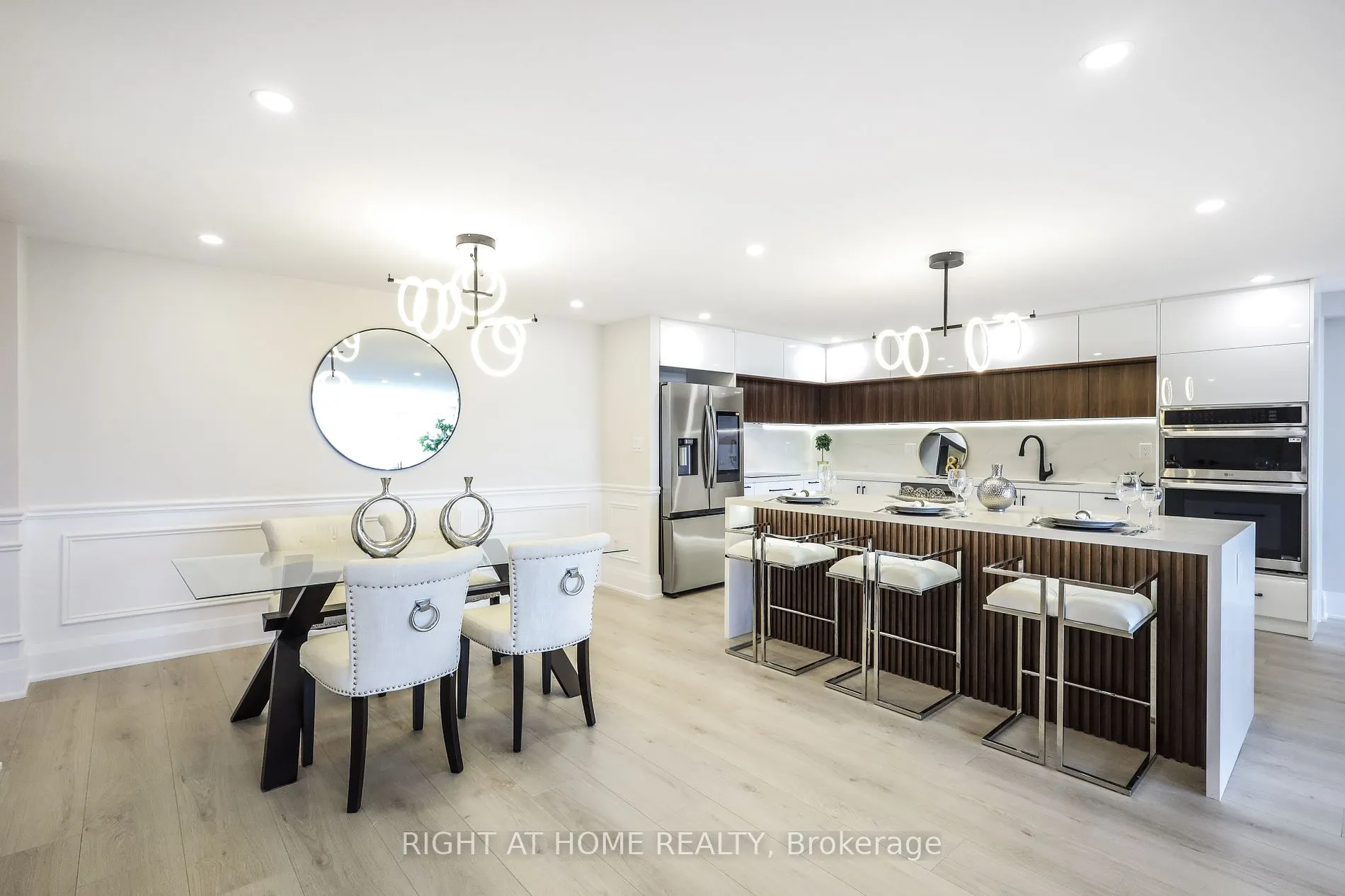 1555 Finch Ave E, #1205