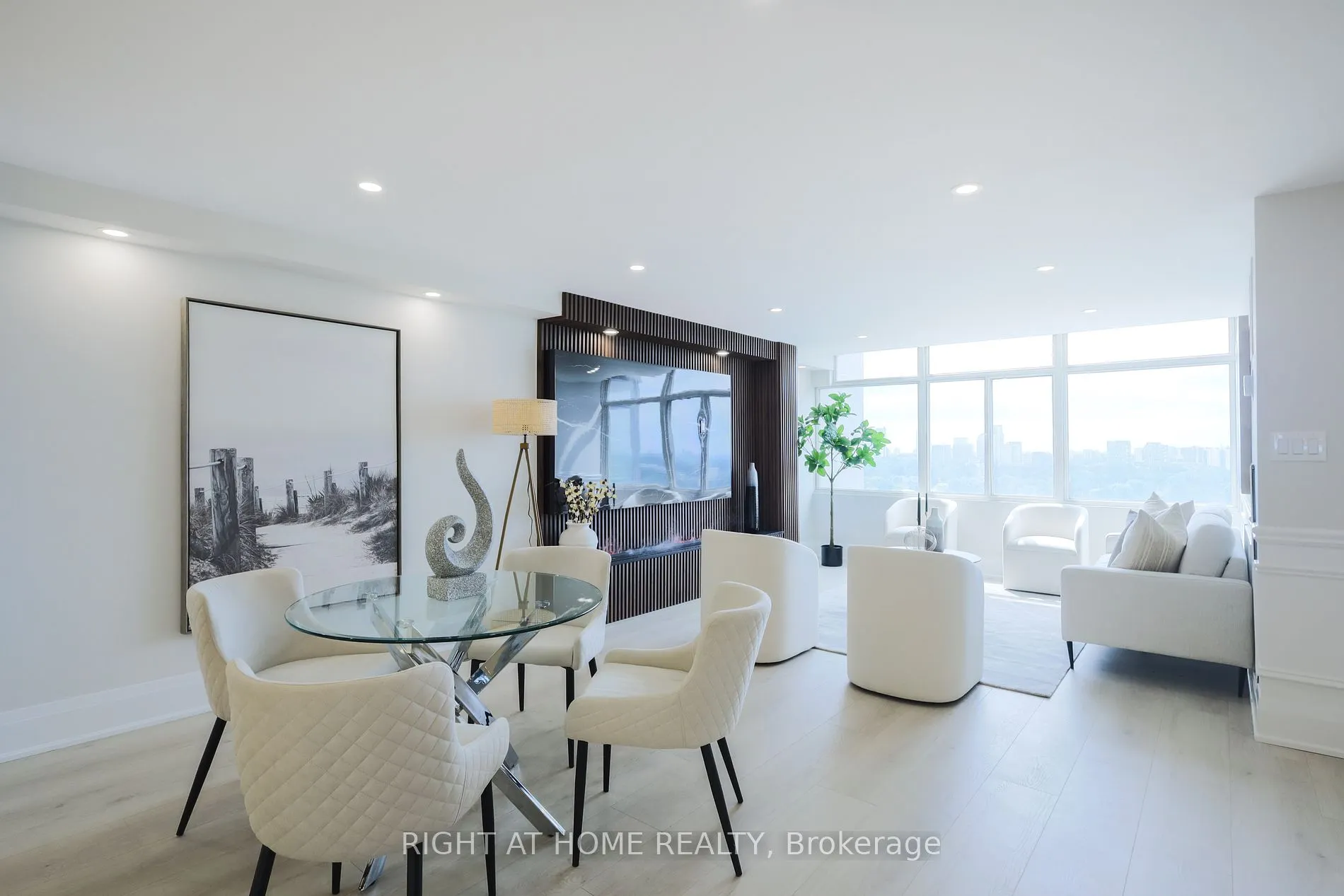1555 Finch Ave E, #1205