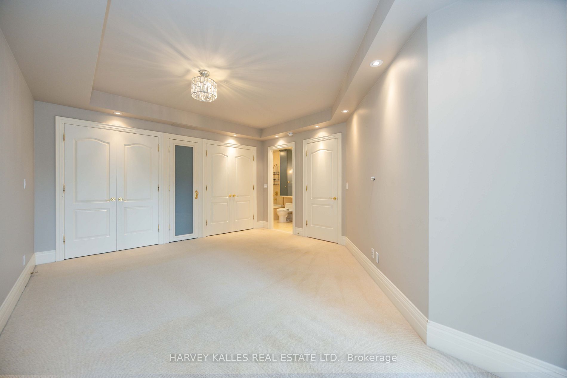 33 Delisle Ave, #201