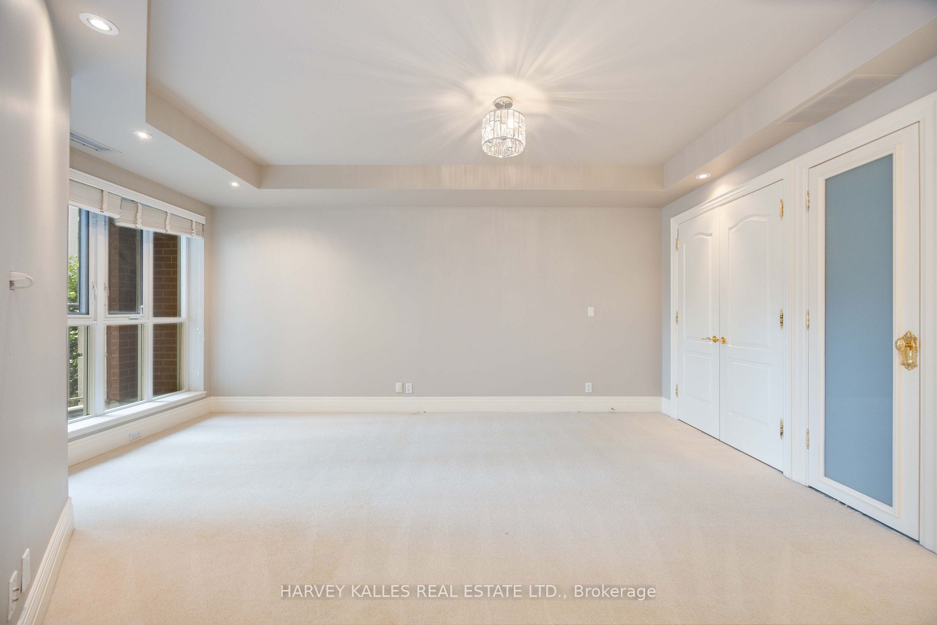 33 Delisle Ave, #201