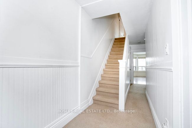282 Ossington Ave