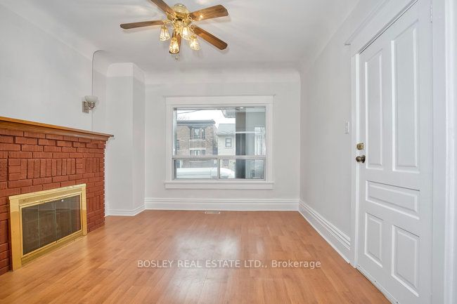 282 Ossington Ave