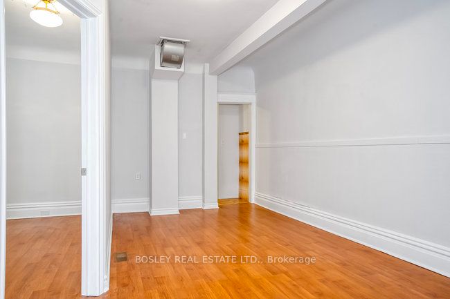 282 Ossington Ave
