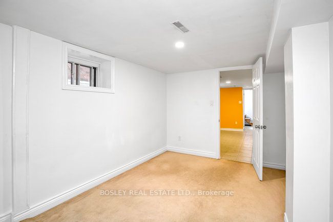 282 Ossington Ave