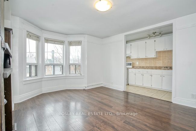 282 Ossington Ave