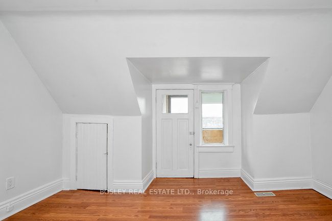 282 Ossington Ave
