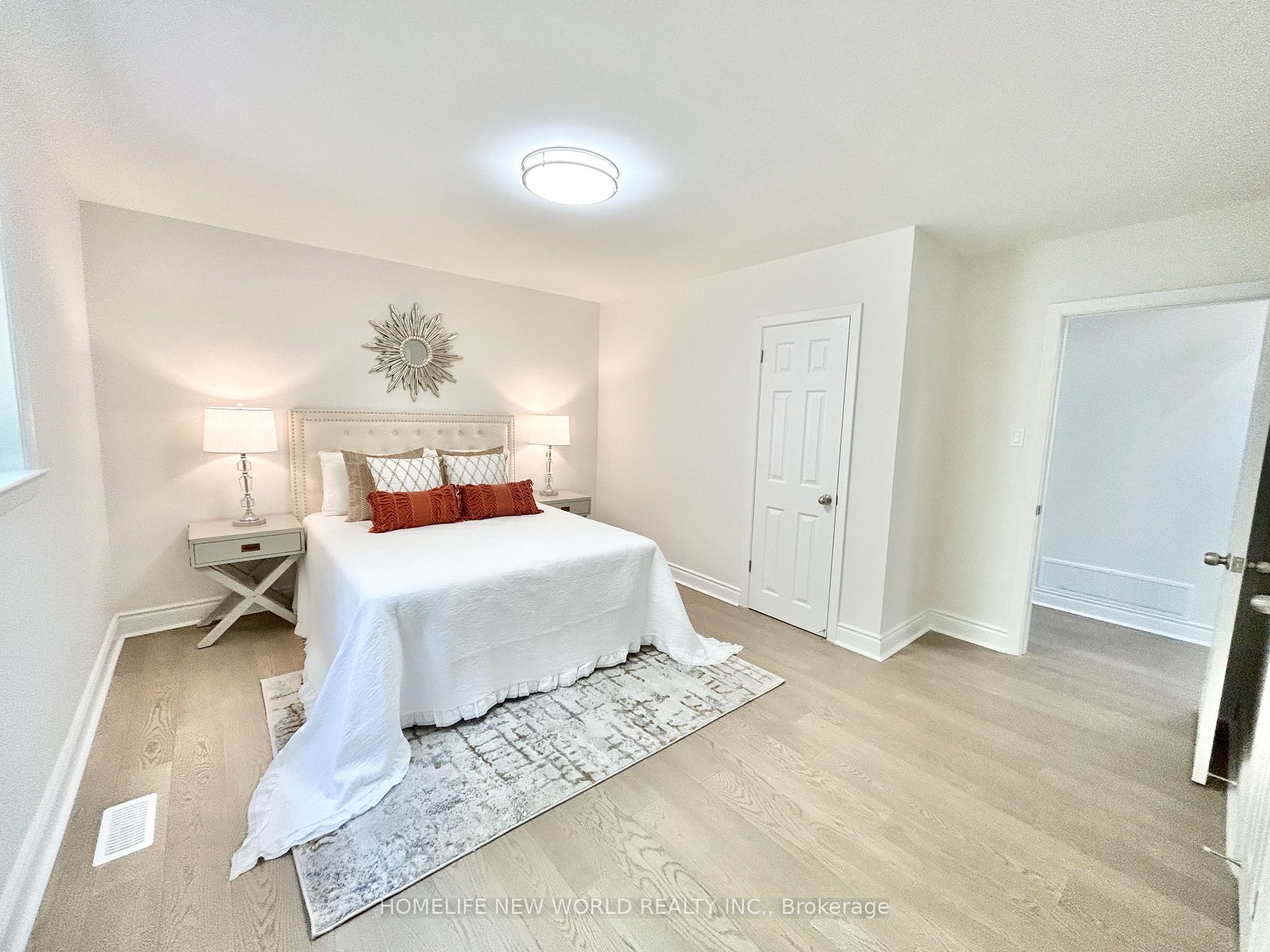 33 Valentine Dr