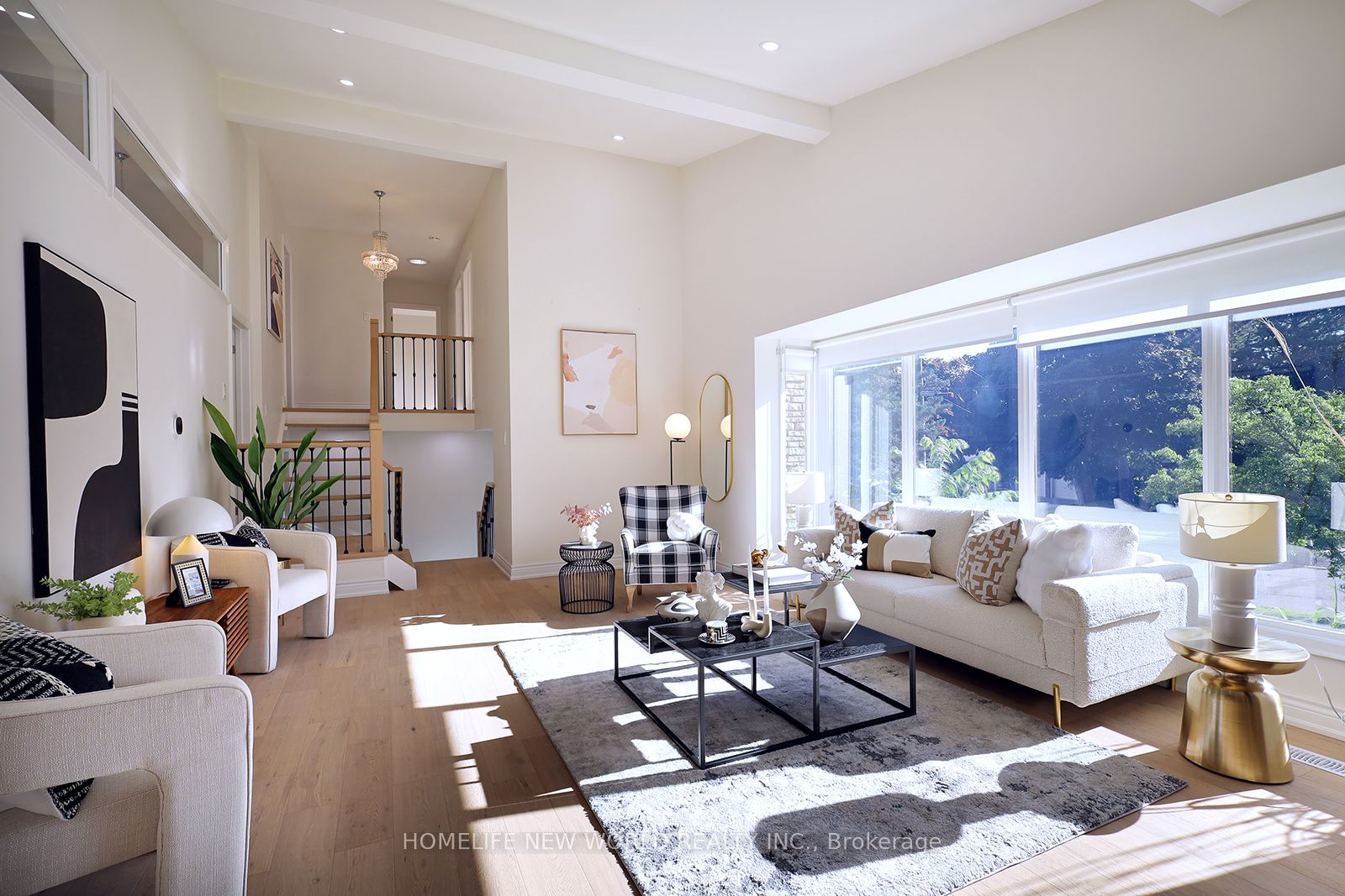 33 Valentine Dr