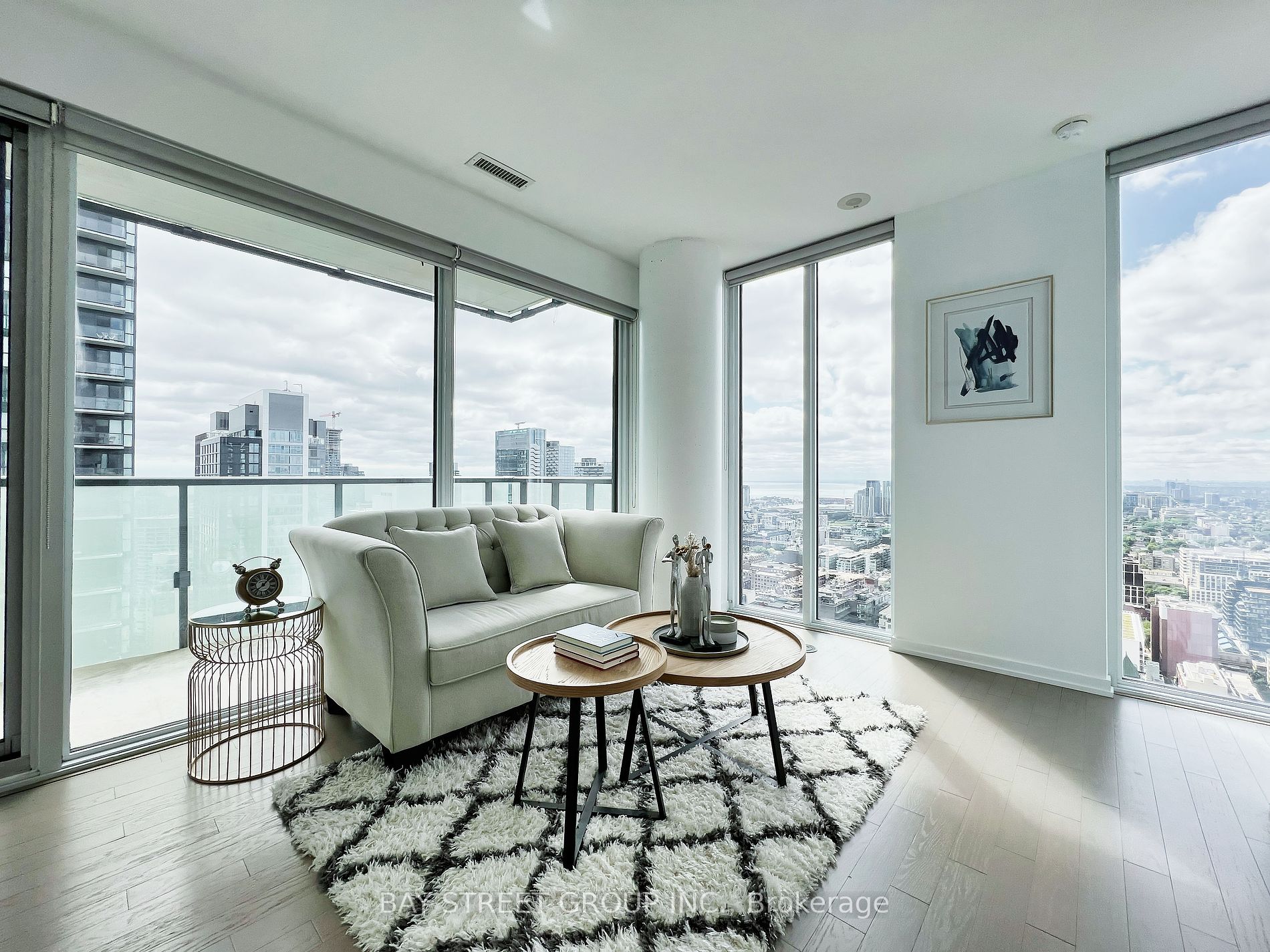 101 Peter St, #4009