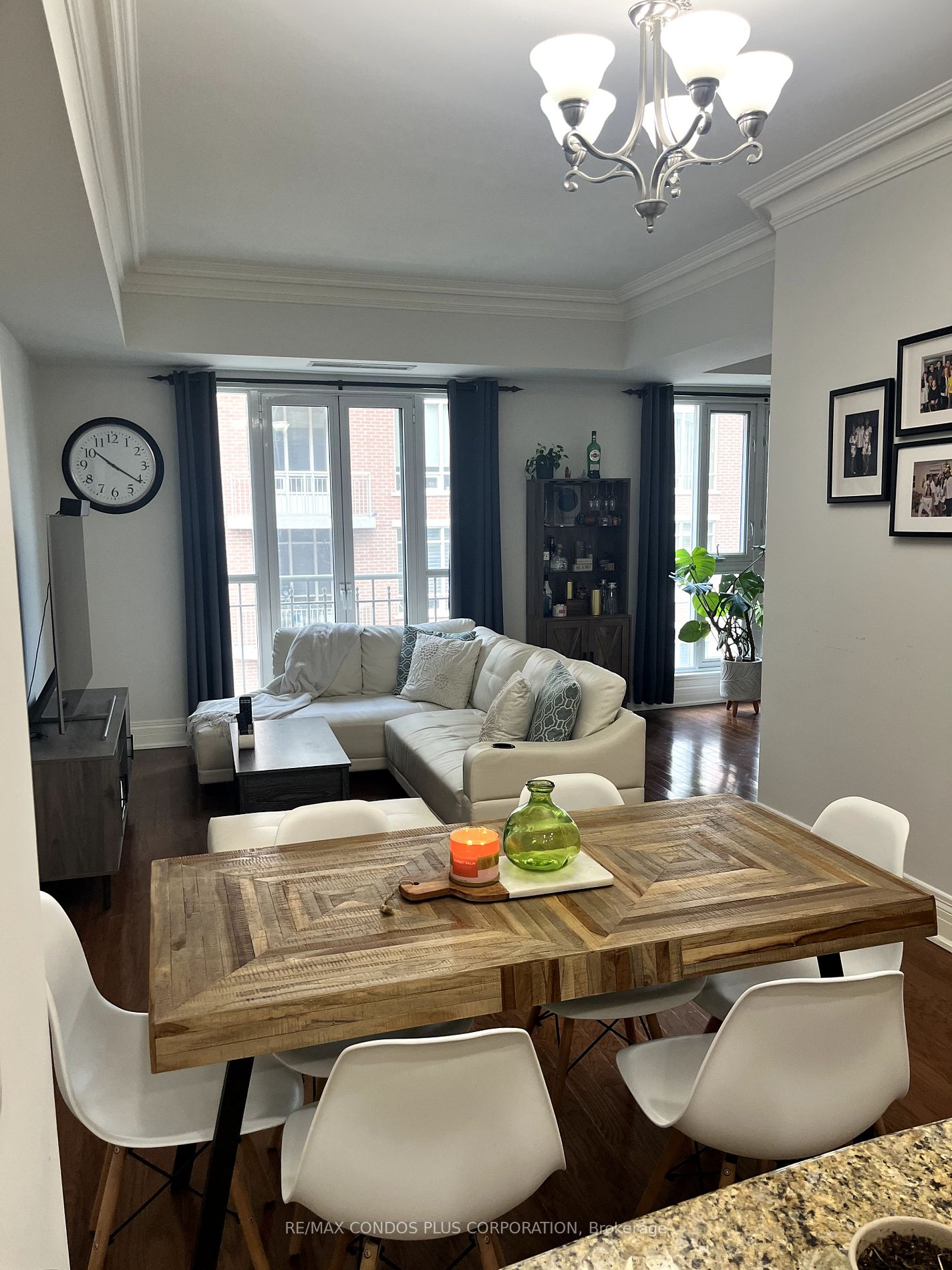 33 Delisle Ave, #904